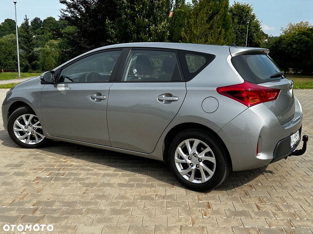 Toyota Auris 1.33 VVT-i Life Comfort - 10