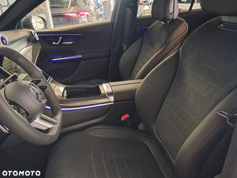 Mercedes-Benz GLC - 37