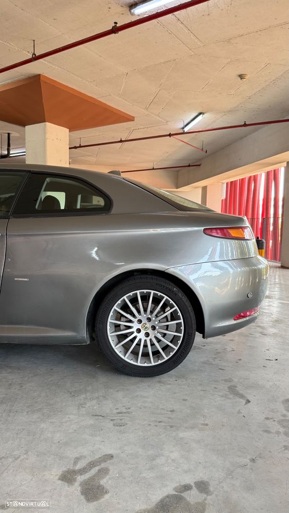 Alfa Romeo GT 1.9 JTD M-JET Progression - 4