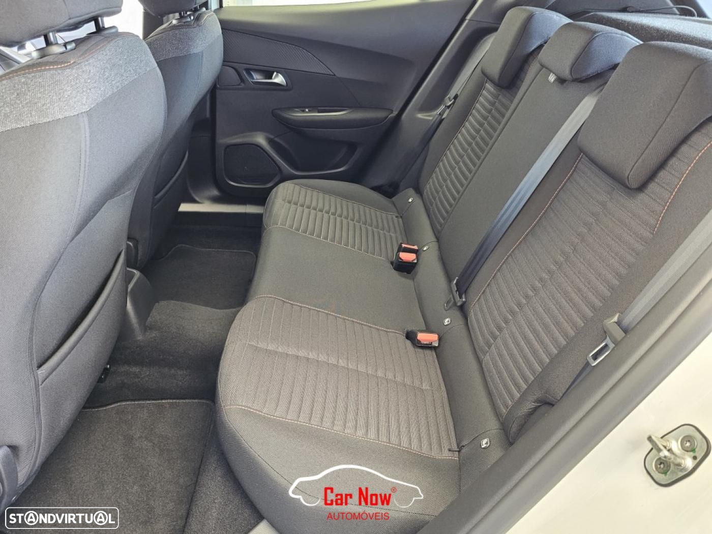 Peugeot 2008 1.2 PureTech Active Pack - 19