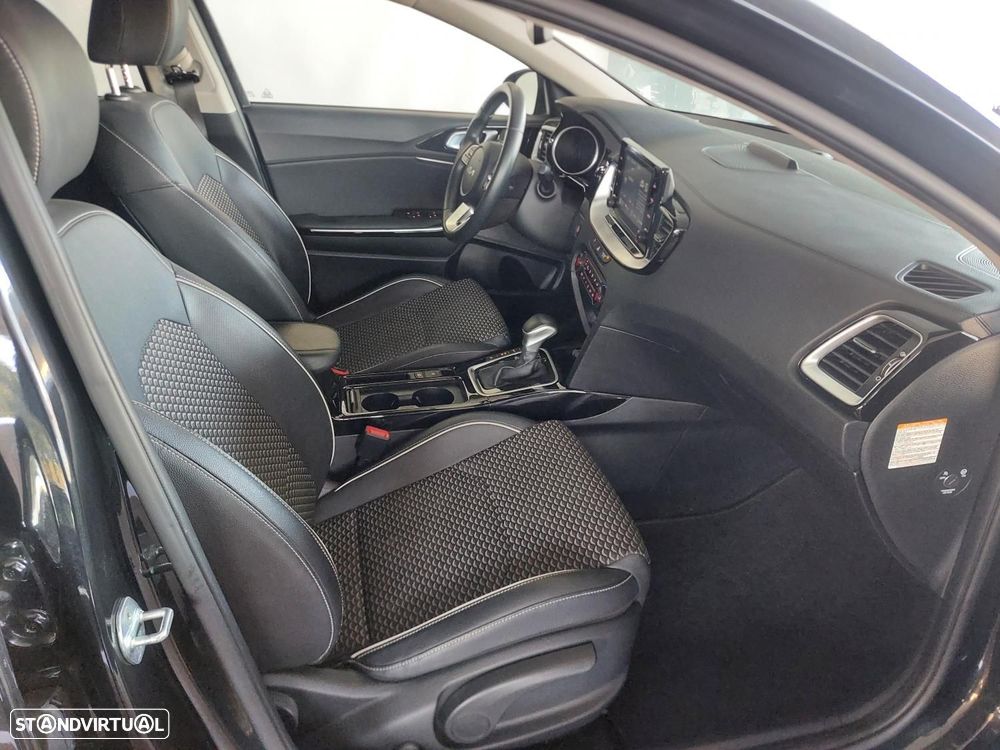 Kia XCeed 1.6 GDi PHEV Drive - 37