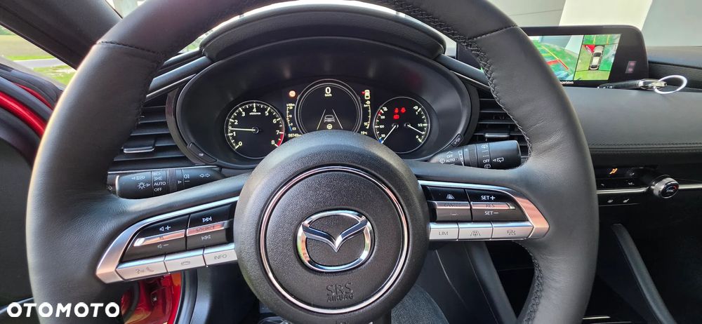 Mazda 3 e-SKYACTIV-G 2.0 M HYBRID HOMURA - 24