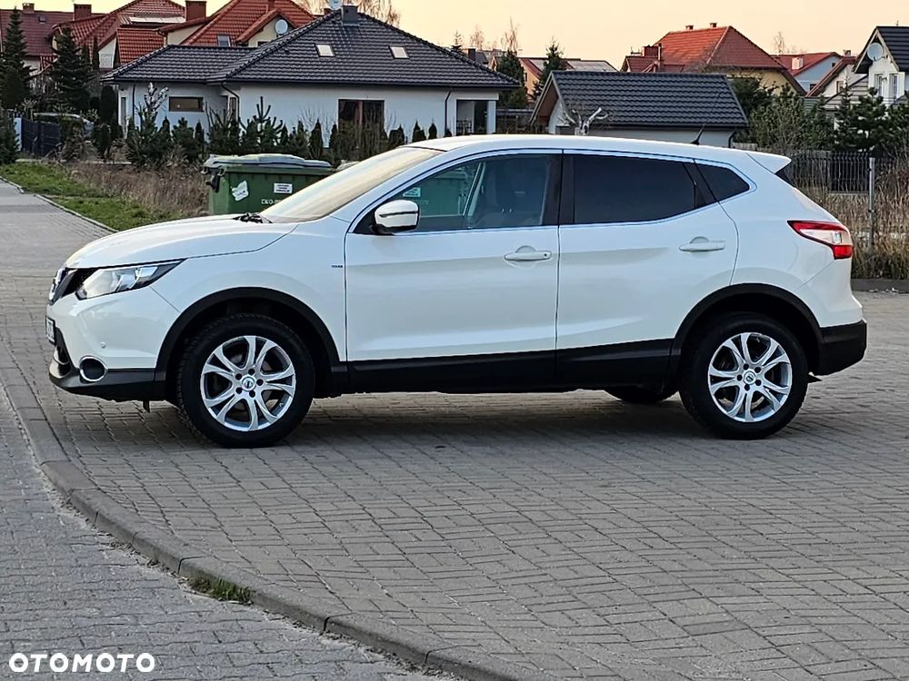 Nissan Qashqai 1.2 DIG-T N-Connecta - 5