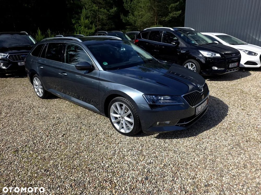 Skoda Superb 2.0 TDI Style DSG - 3