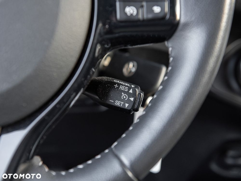 Toyota Yaris - 26