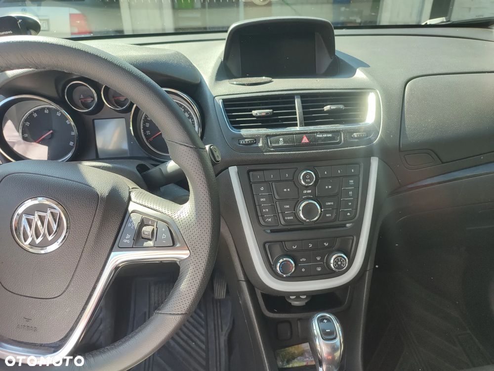 Buick Encore - 23