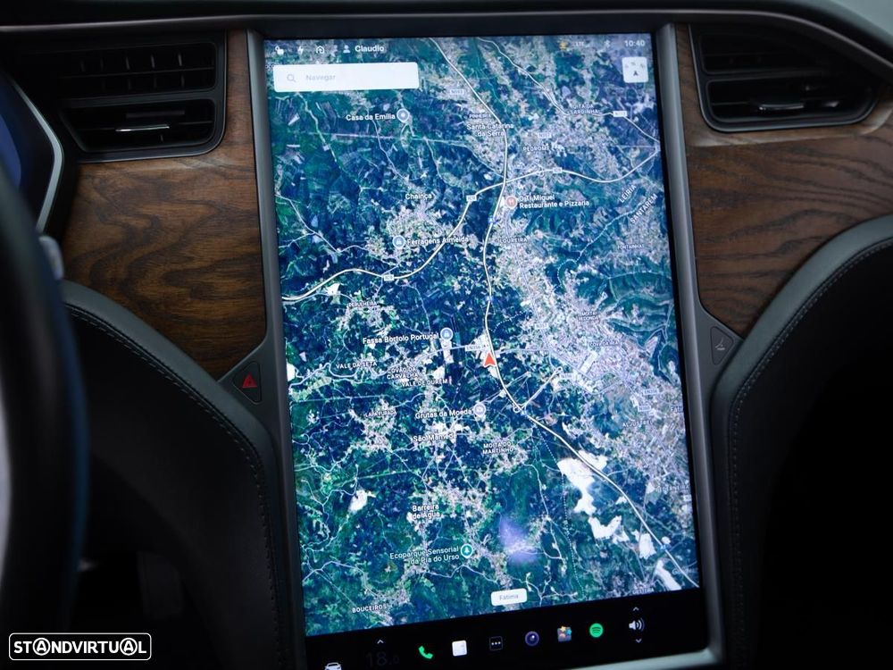 Tesla Model S - 30