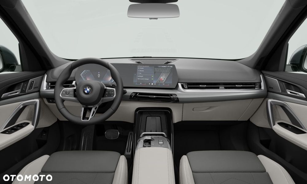 BMW X1 sDrive20i mHEV - 3