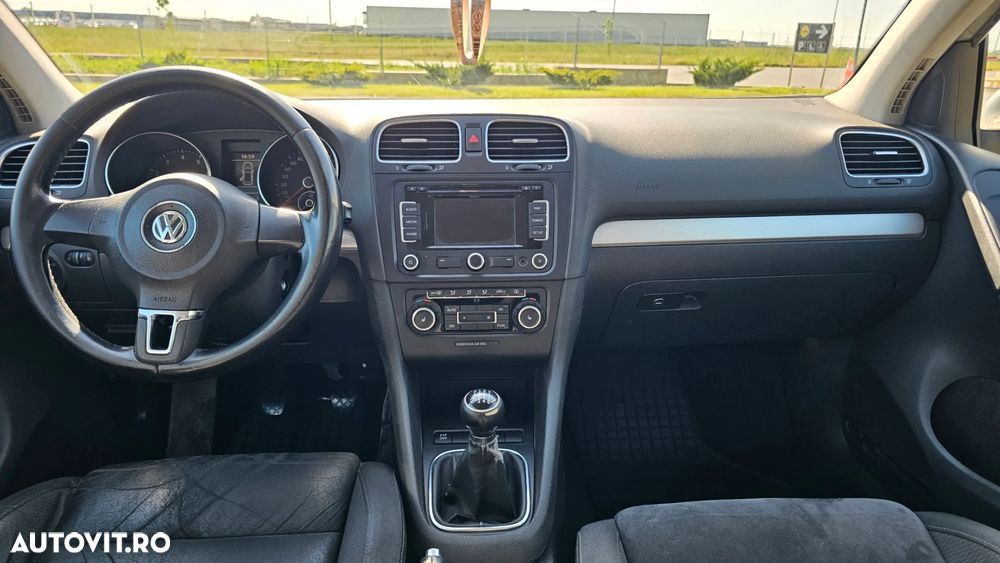 Volkswagen Golf 1.4 TSI Highline - 9