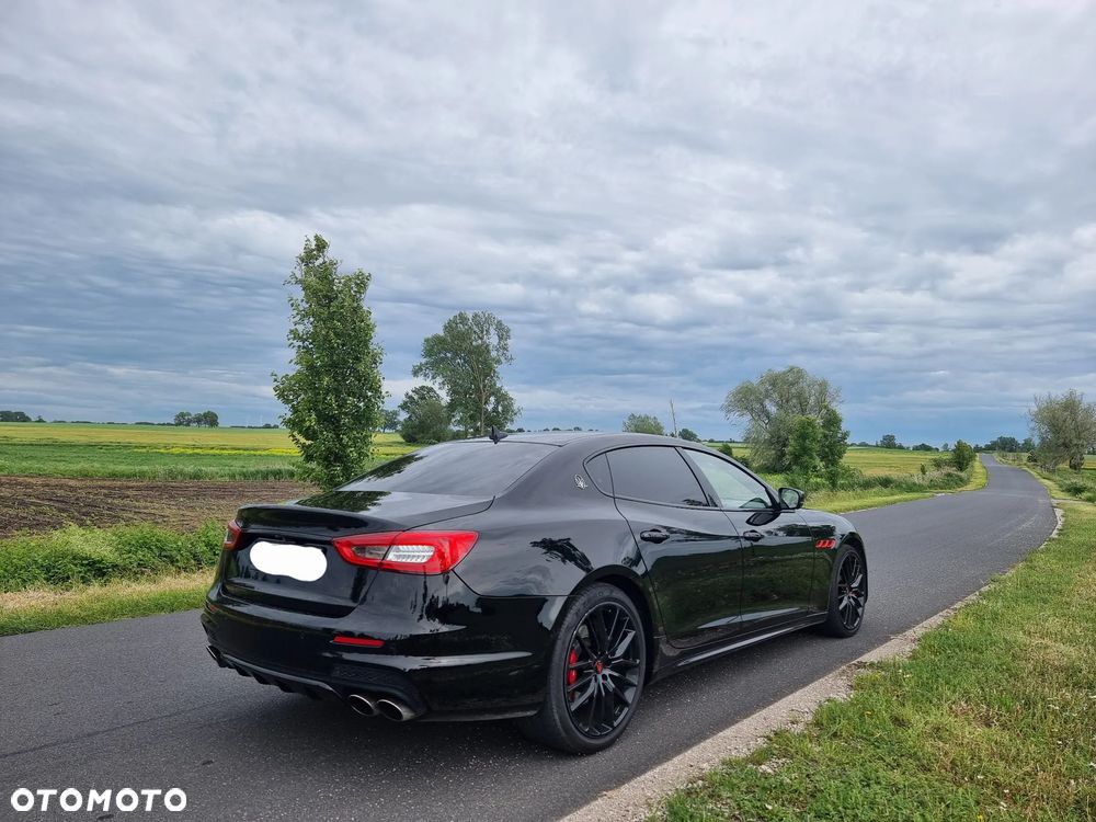 Maserati Quattroporte S Q4 GranSport - 3