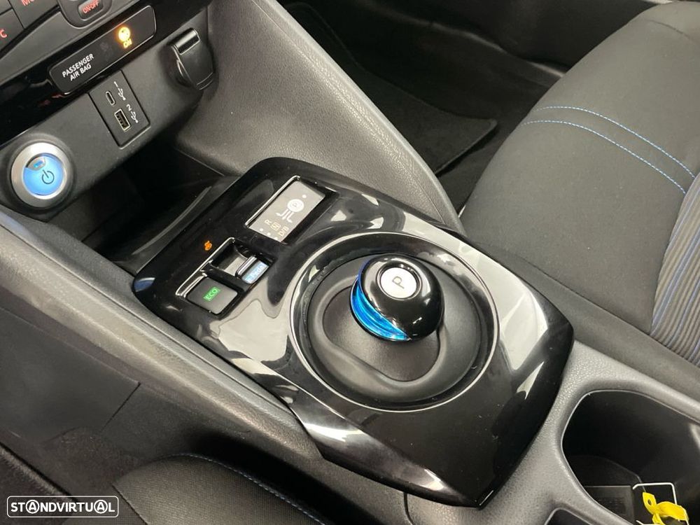 Nissan Leaf N-Connecta Full Led - 17