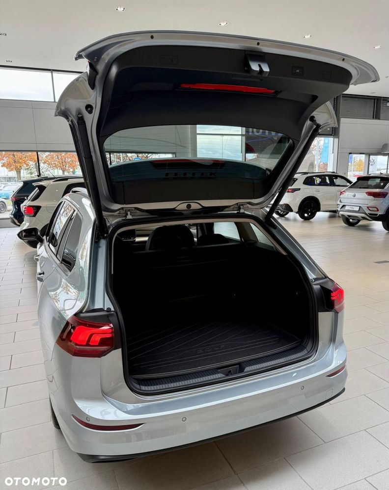 Volkswagen Golf VIII 1.5 TSI Life Plus - 8