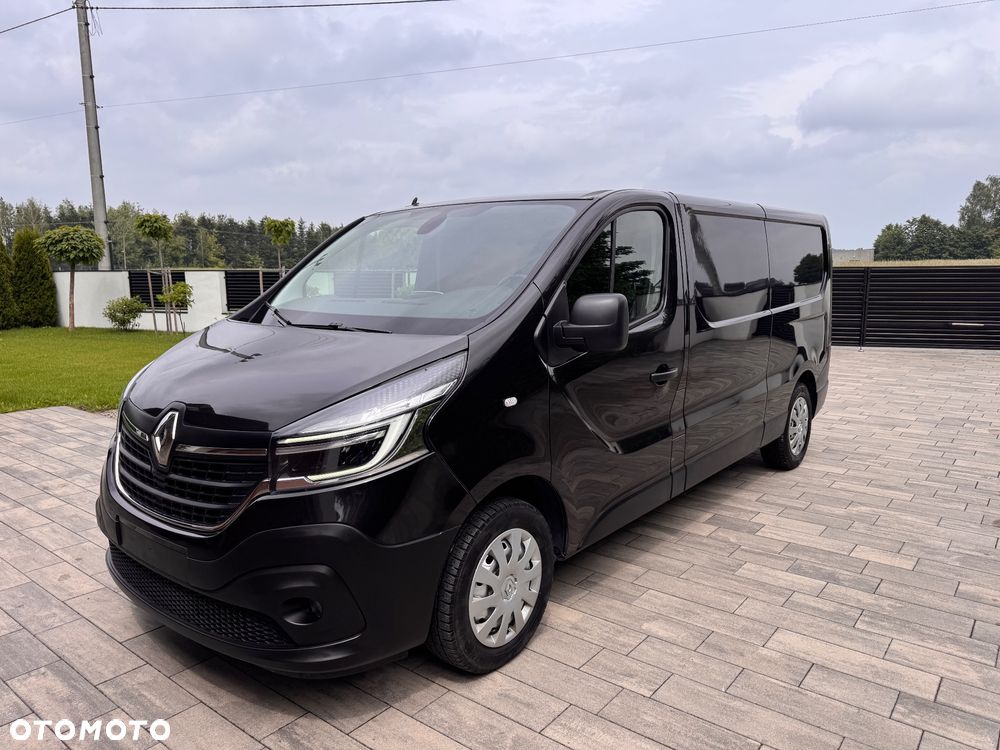 Renault Trafic - 16
