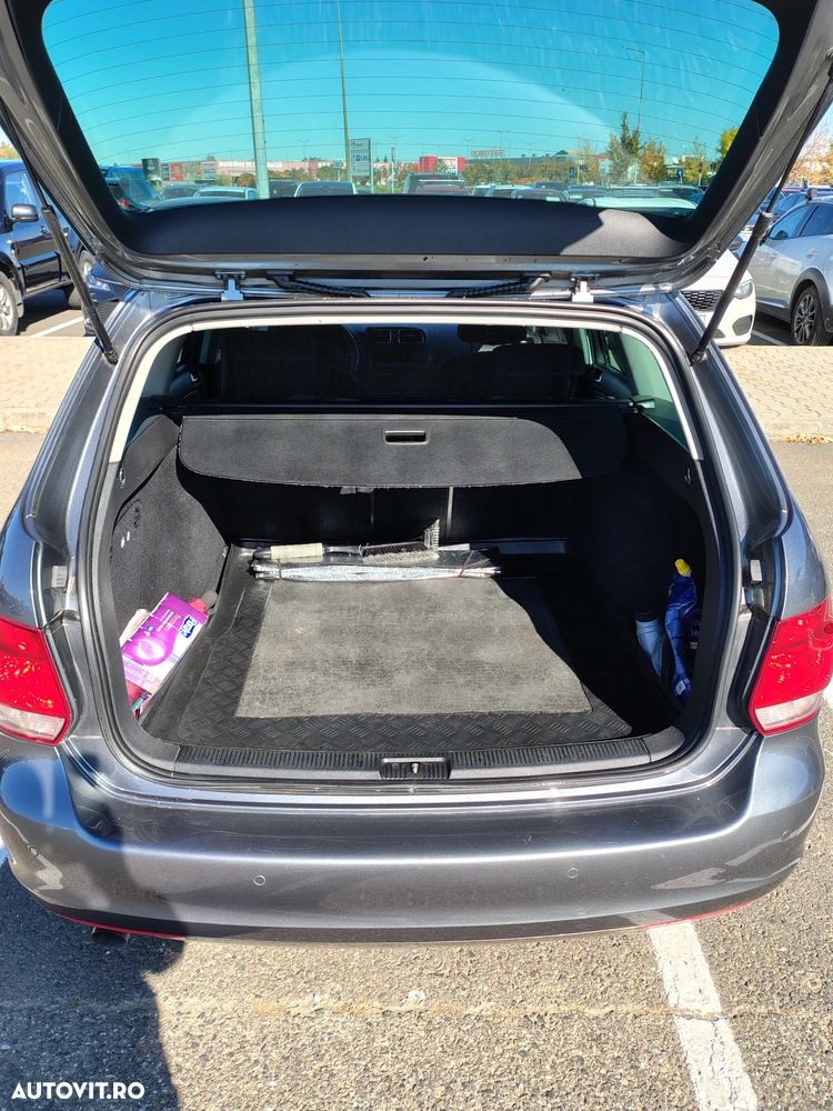 Volkswagen Golf 1.6 TDI DPF Style - 4