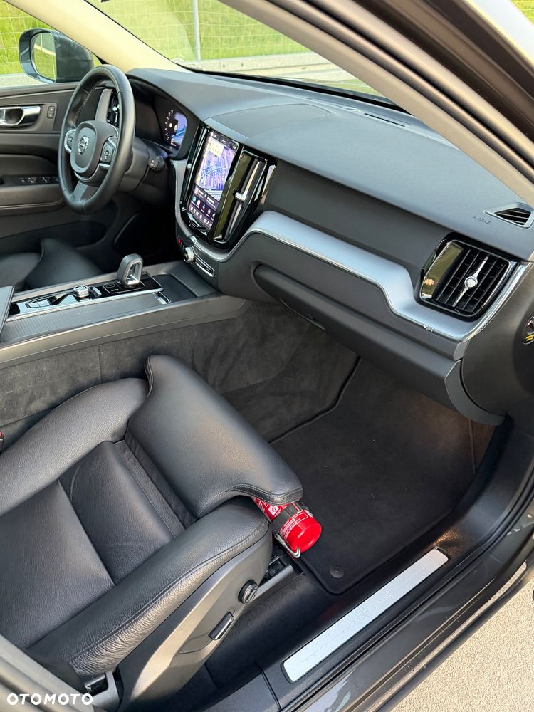 Volvo XC 60 - 24