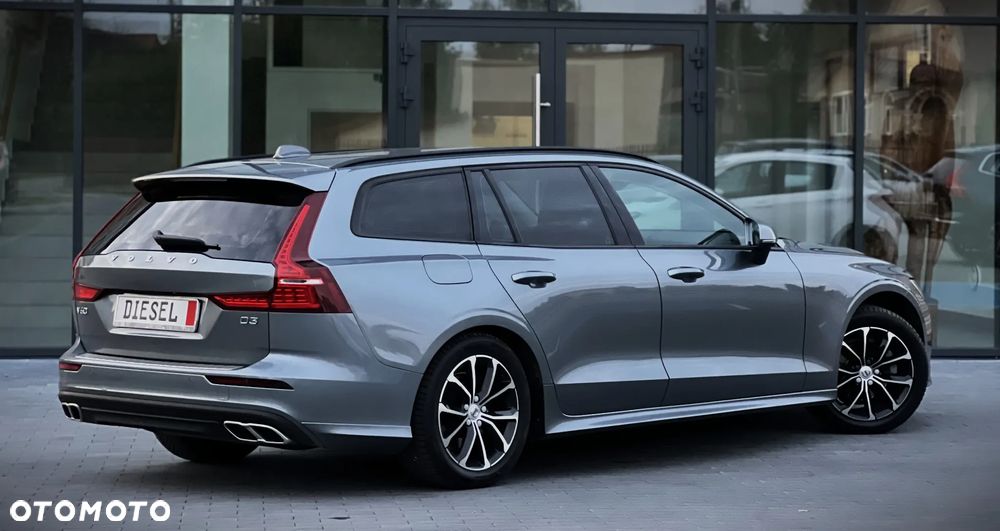 Volvo V60 D3 Momentum - 3