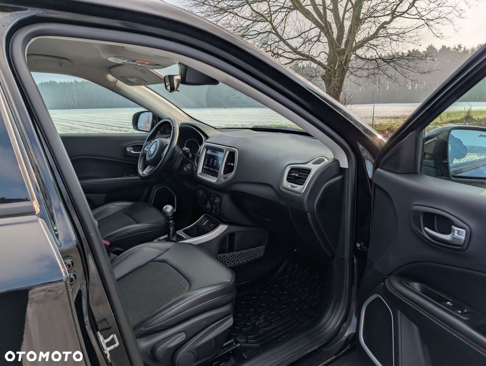 Jeep Compass 1.4 MultiAir Longitude - 20