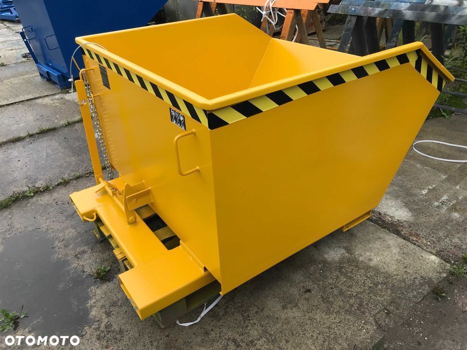 Aluminium ,Złom, Szkło, Wiór-Koleba Samowyładowcza PMUC 750L kontener