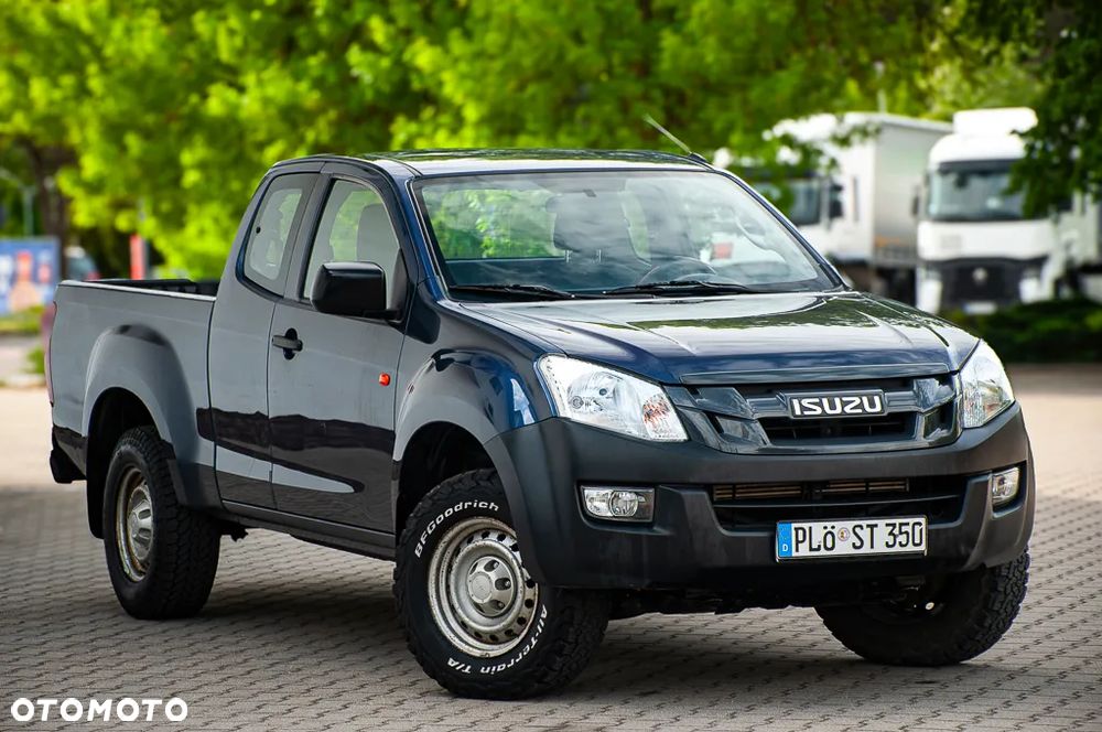 Isuzu D-Max 2.5 SC L - 16