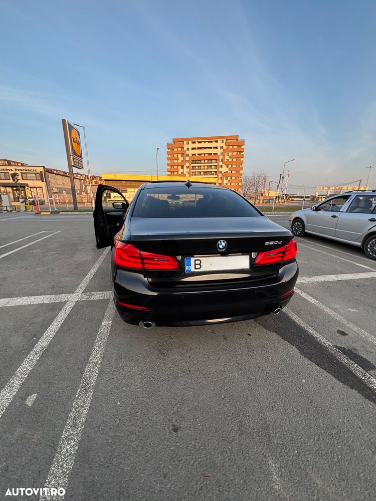 BMW Seria 5 520d Aut. - 3