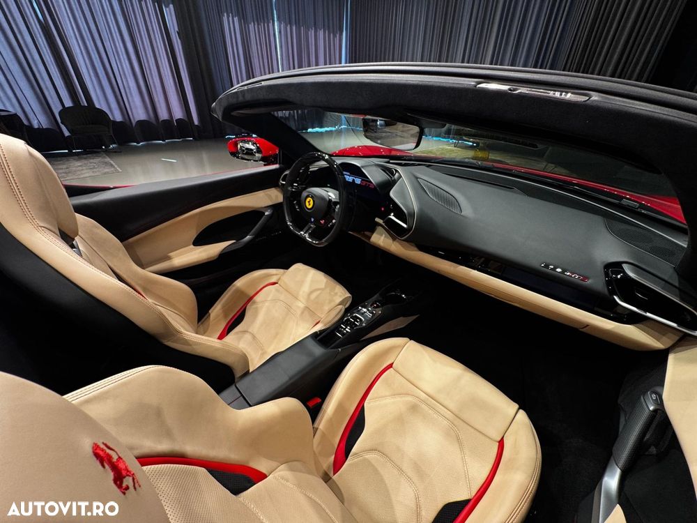 Ferrari 296 GTS - 17