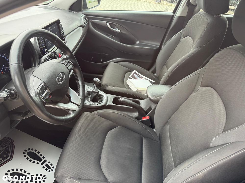 Hyundai i30 - 33
