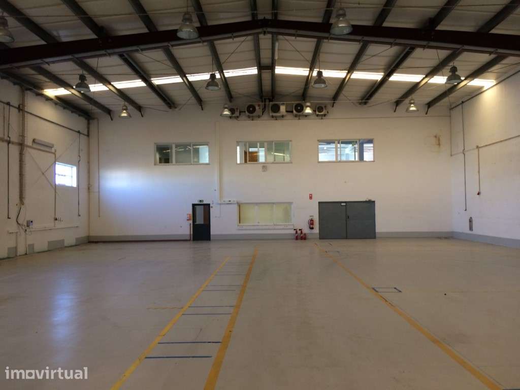 Armazém Industrial para arrendamento em Mafra - Grande imagem: 2/6