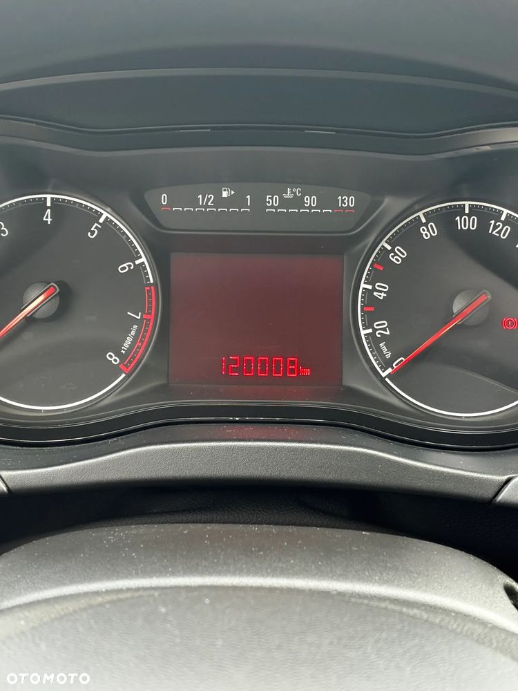 Opel Corsa - 22