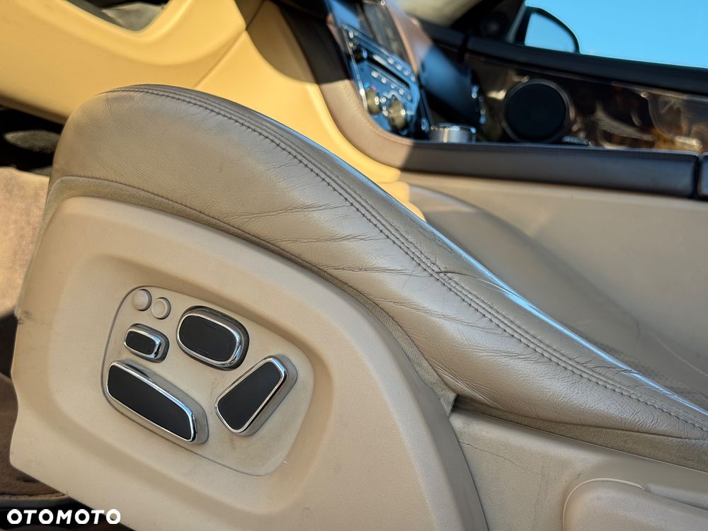 Jaguar XJ 3.0 T AWD Portfolio - 34