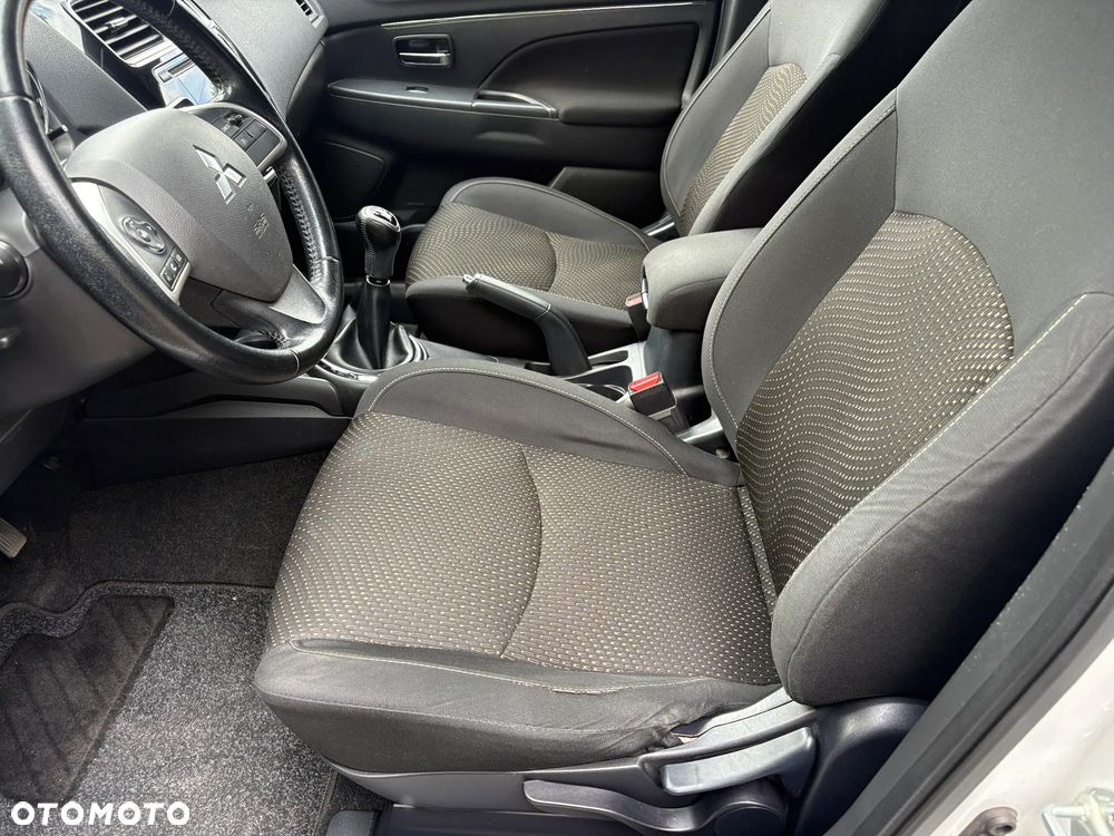 Mitsubishi ASX 1.6 Blue Sky Edition - 12