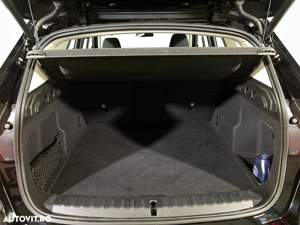 BMW X1 sDrive20i AT MHEV - 13