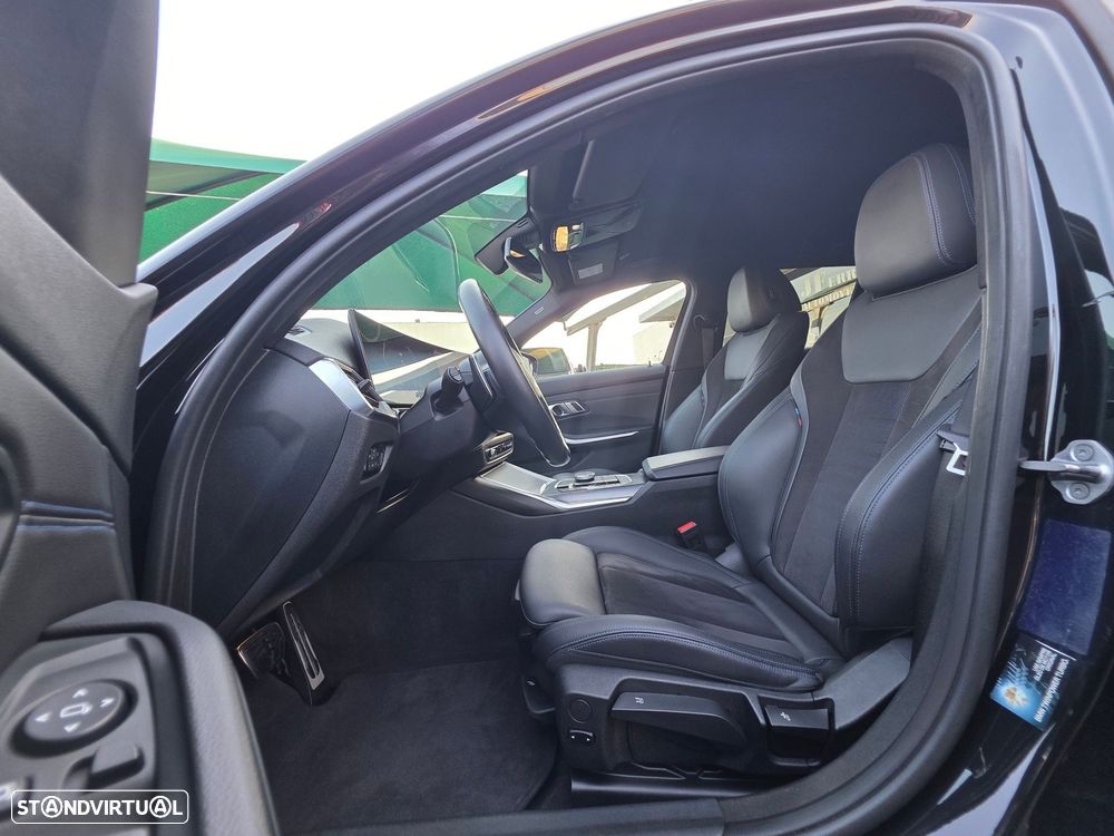 BMW 320 d Pack Desportivo M Auto — fotografia 10