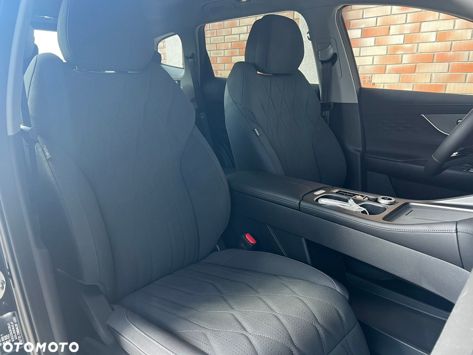 Chery Tiggo 8 - 11