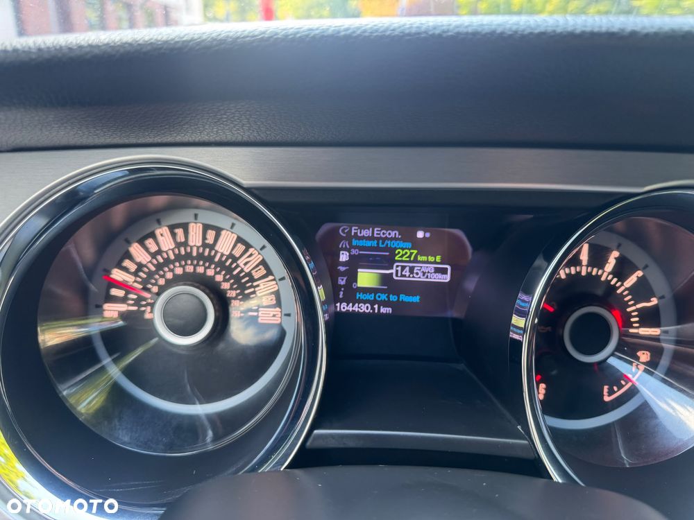 Ford Mustang 5.0 V8 GT - 2