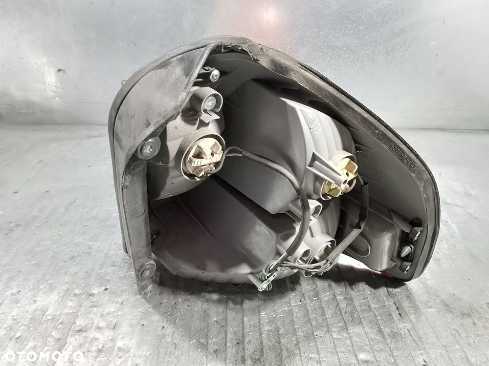LAMPA TYLNA LEWA HYUNDAI SANTA FE I VAN 08-321-1928L - 4