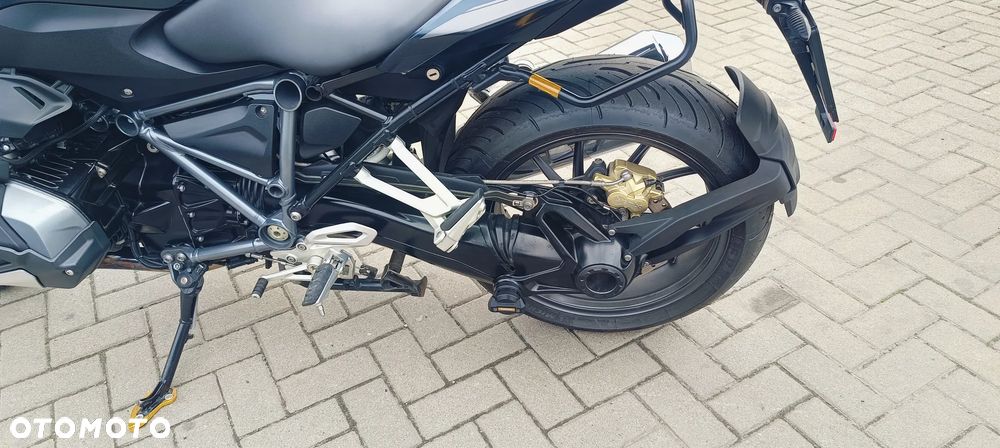 BMW R - 15