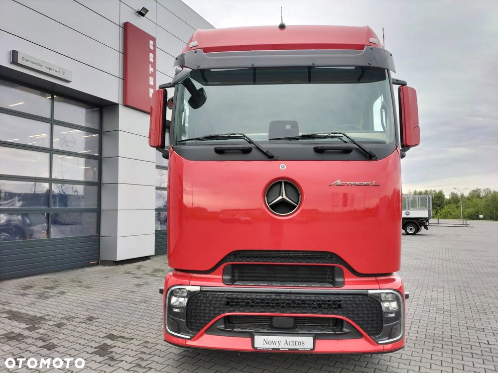 Mercedes-Benz Actros 1848 LS - 2