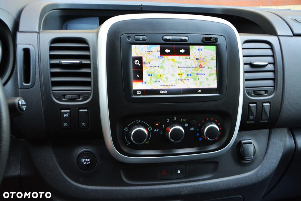 Nissan NV300 - 8
