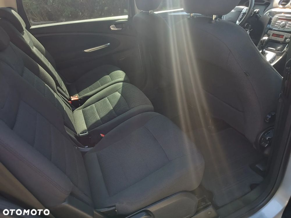 Ford S-Max 2.0 EcoBoost Titanium - 19
