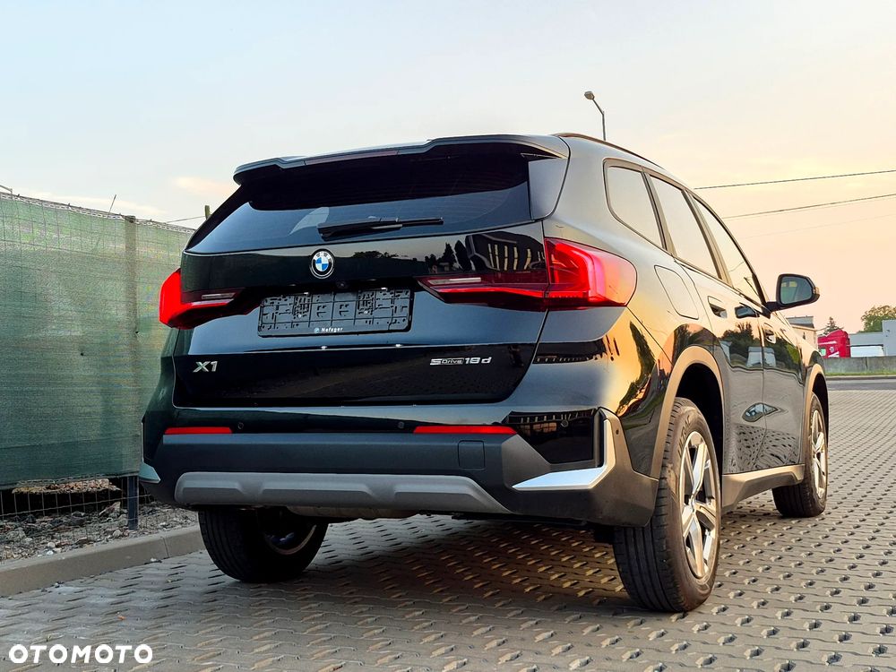 BMW X1 sDrive18d M Sportpaket - 20