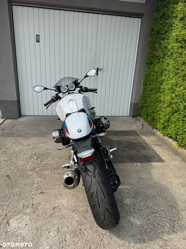 BMW R - 7