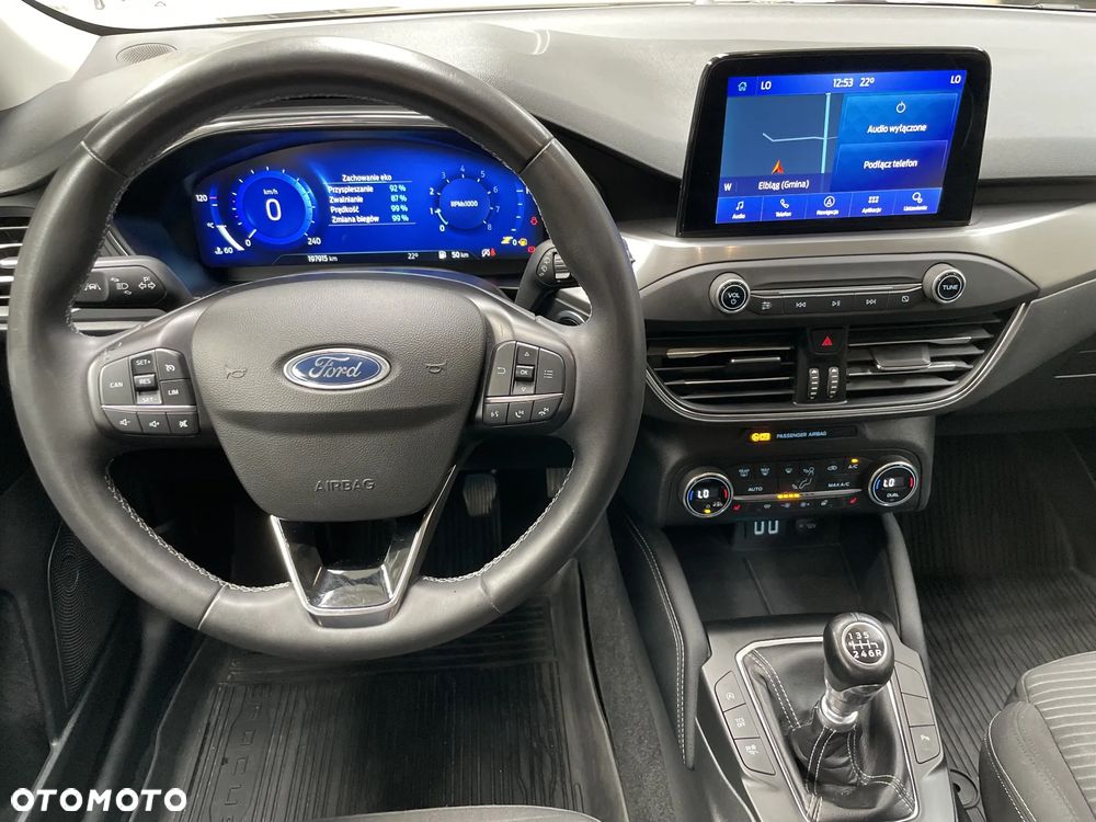 Ford Focus SW 1.0 EcoBoost Titanium X - 14