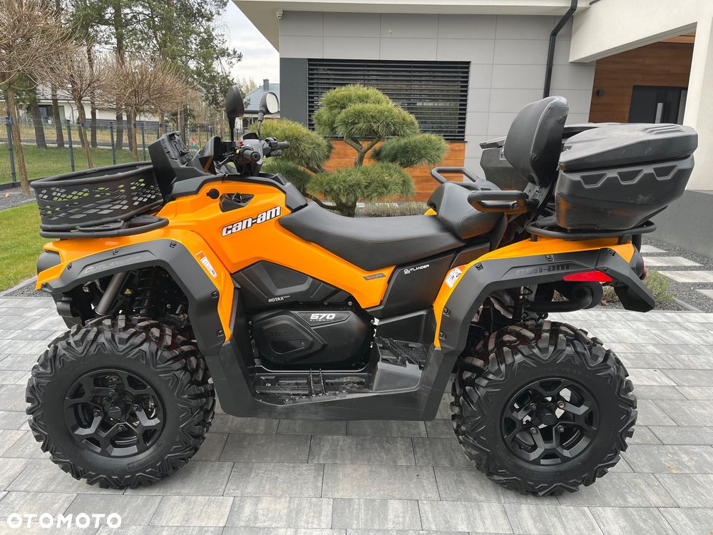 Can-Am Outlander Max - 2