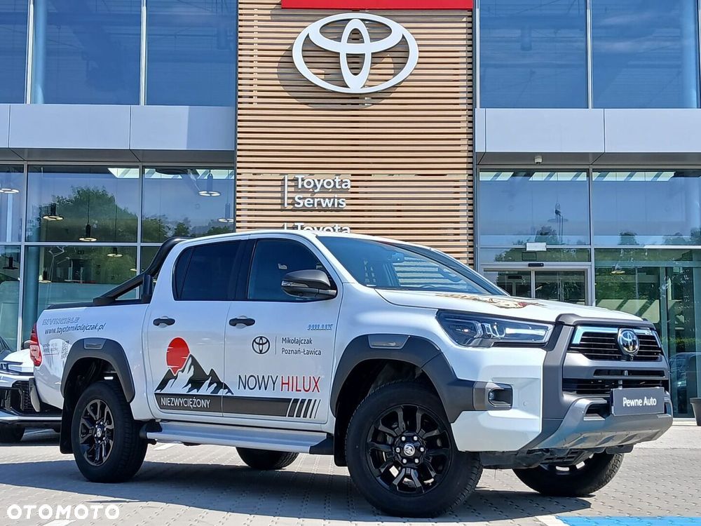 Toyota Hilux 2.8 D-4D mHEV Double Cab Invincible 4x4 - 1