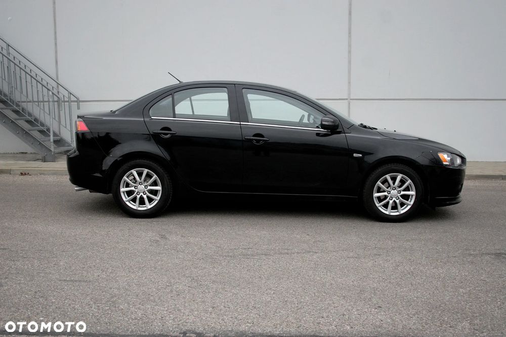 Mitsubishi Lancer - 6