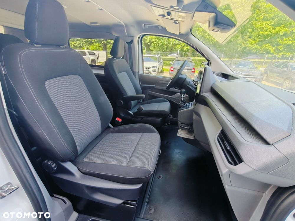 Volkswagen Transporter T7 Brygadówka 5 Osób 2.0 TDI 150KM Kamera Hak Grzane Fotele - 29