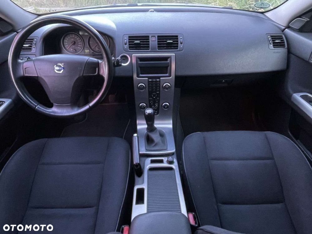 Volvo V50 - 15