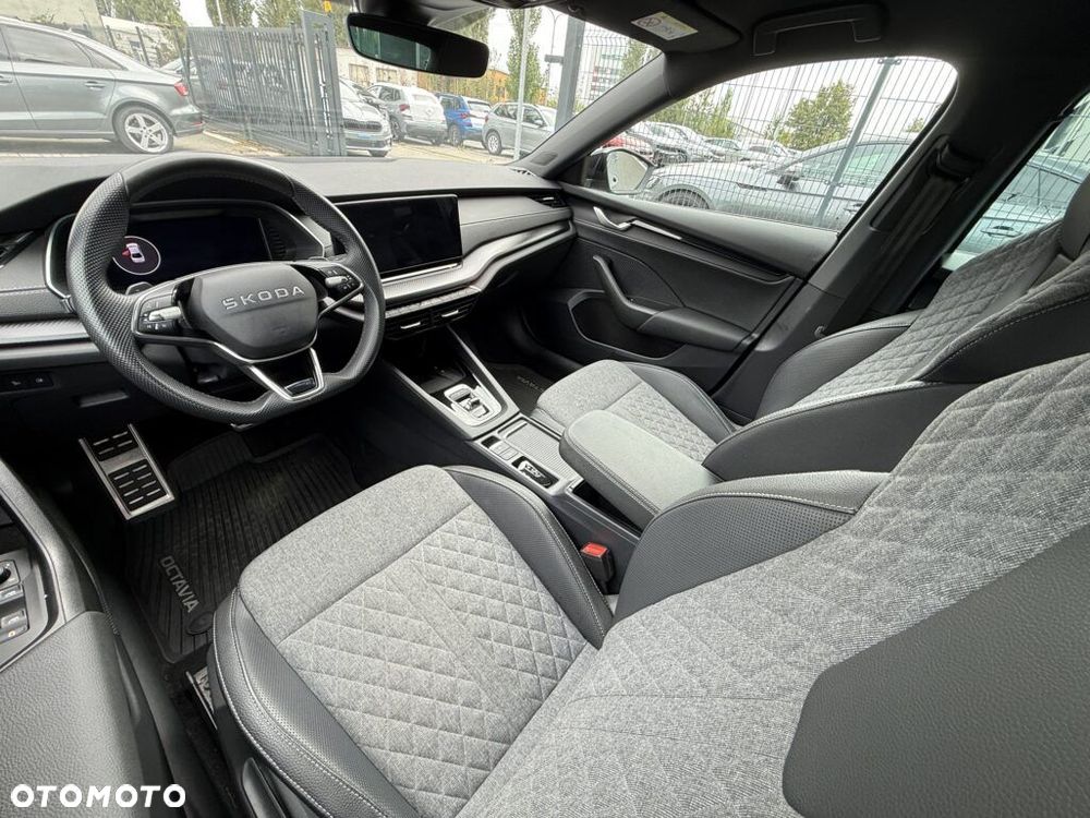 Skoda Octavia 1.5 TSI mHEV Sportline DSG - 21
