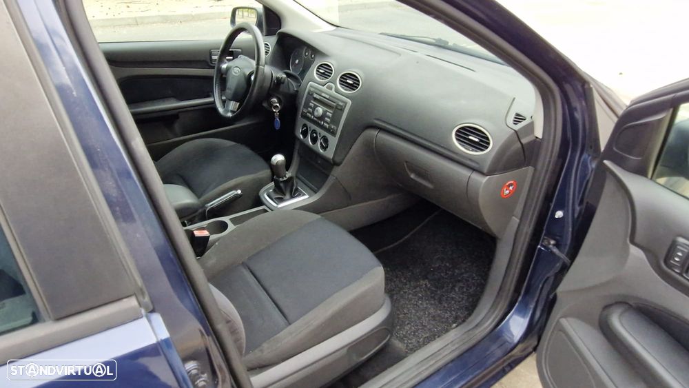 Ford Focus - 14
