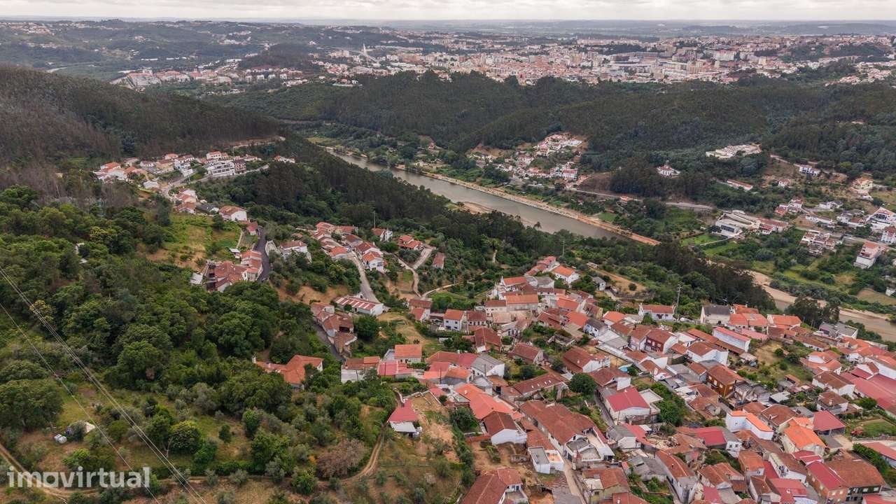 Moradia  T4 nas Carvalhosas – A 5 Minutos do Centro de Coimbra - Grande imagem: 4/43
